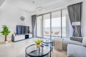 Elegant 1BR Apartment in 17 Icon Bay Dubai Creek